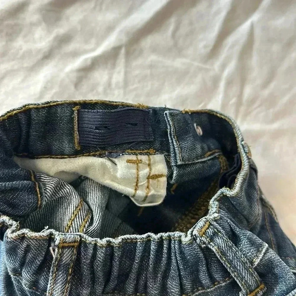 The children’s place - LIKE NEW Street cut denim jeans size 2T - Picture 4 of 5